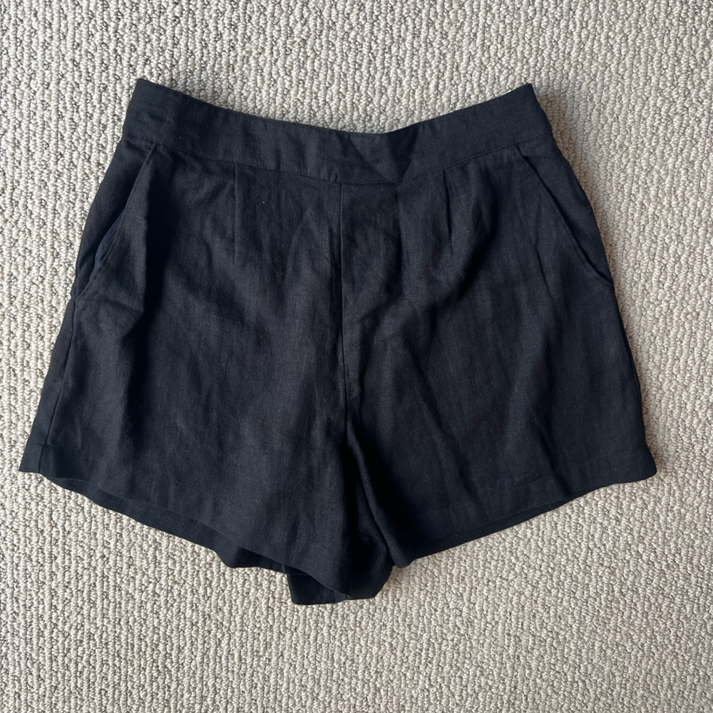 NWT High Rise Linen Shorts